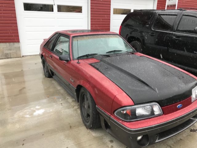 1992 Burgundy Ford Mustang
