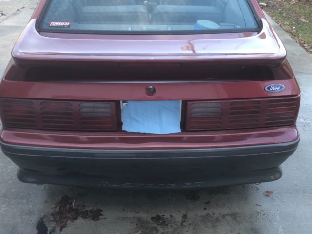 1992 Burgundy Ford Mustang