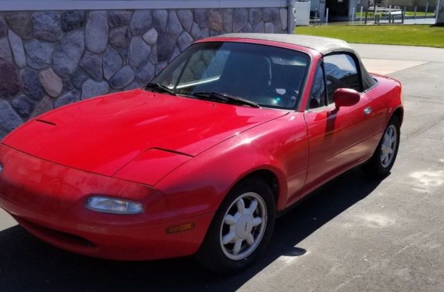 1991 Red Mazda MX-5 Miata Convertible