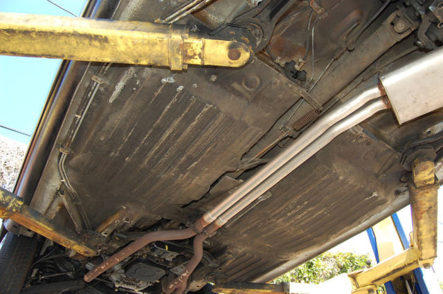 1972 Silver Mercedes-Benz 200-Series