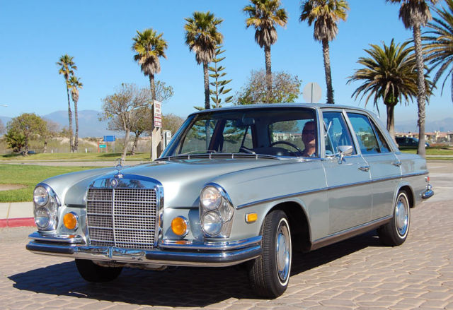 1972 Silver Mercedes-Benz 200-Series