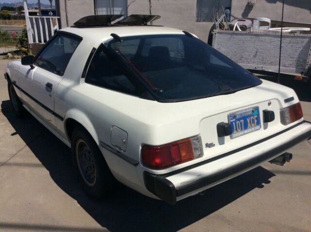 1979 White Mazda RX-7