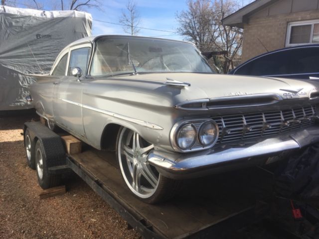 1959 Silver Chevrolet Impala Sedan