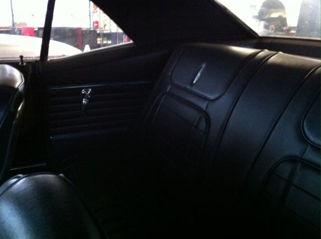 1968 White / Orange Chevrolet Camaro Coupe