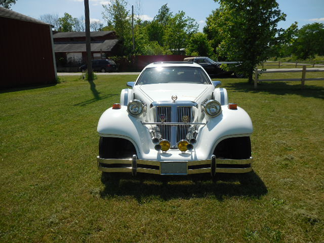 1988 White Other Makes 1988 Tiffany  