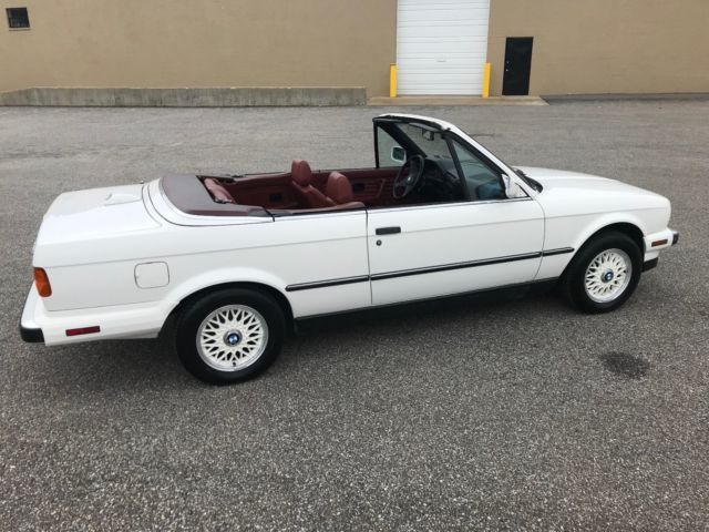 1988 White BMW 3-Series Convertible