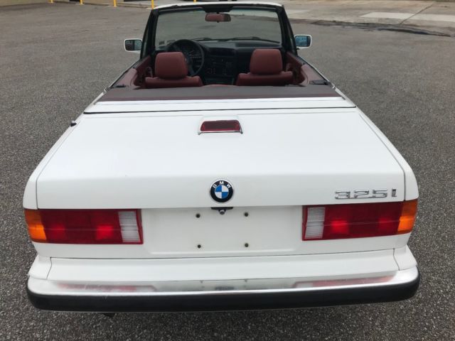 1988 White BMW 3-Series Convertible
