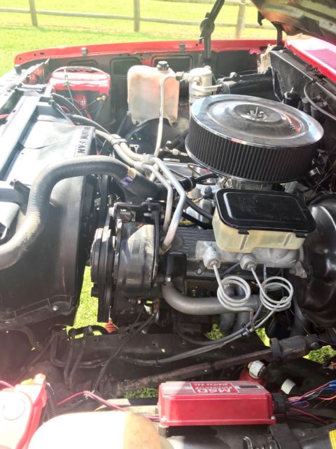 1987 Red GMC Sierra 1500 Standard Cab Pickup