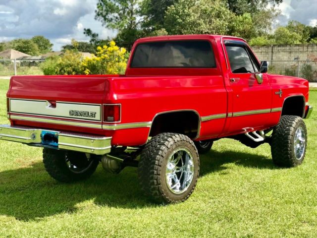 1987 Red GMC Sierra 1500 Standard Cab Pickup