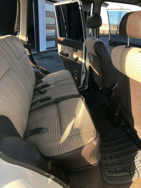 1987 White Toyota Land Cruiser SUV