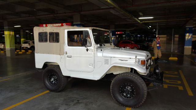 1978 White Toyota Land Cruiser SUV