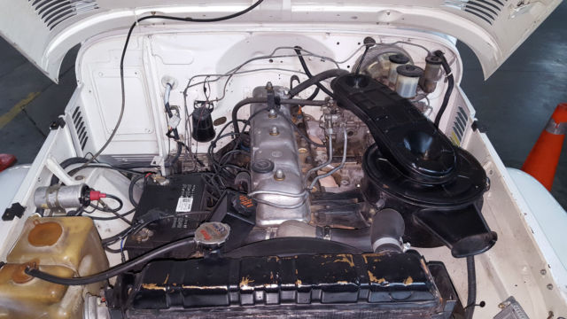 1978 White Toyota Land Cruiser SUV