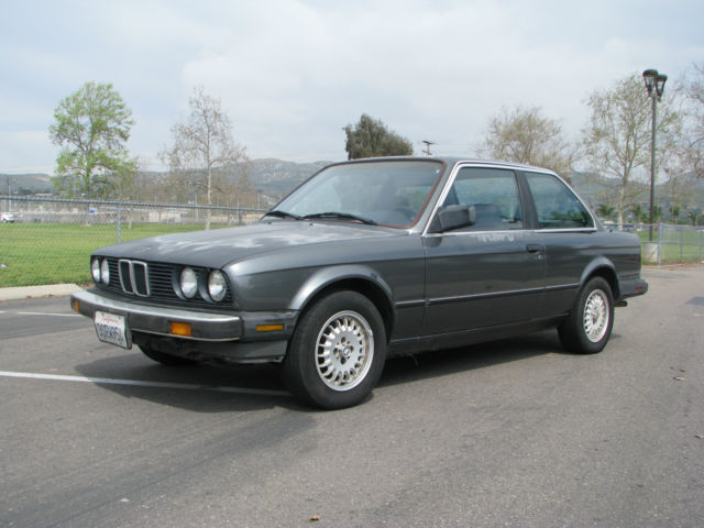 1987 Silver BMW 3-Series Sedan