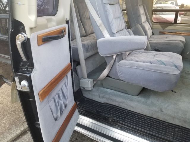 1993 Black Chevrolet G20 Van Standard Passenger Van
