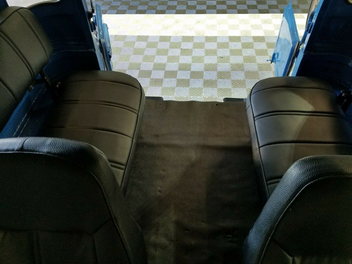 1980 Blue Toyota Land Cruiser SUV