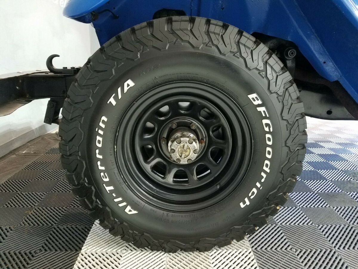 1980 Blue Toyota Land Cruiser SUV