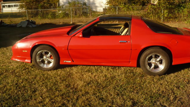 1992 Red Chevrolet Camaro Hatchback