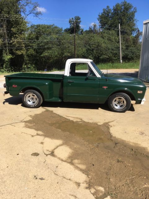 1968 Green Chevrolet C-10 Standard Cab Pickup