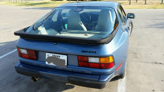 19890000 Blue Porsche 944 Coupe