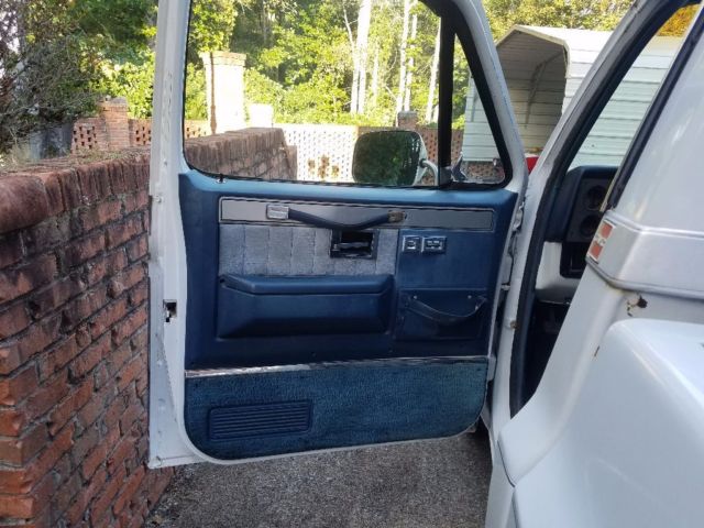 1987 White GMC Sierra 1500 Standard Cab Pickup