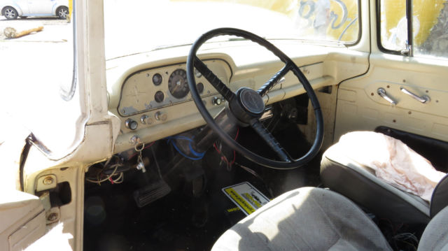 1959 White Ford F-100 Standard Cab Pickup