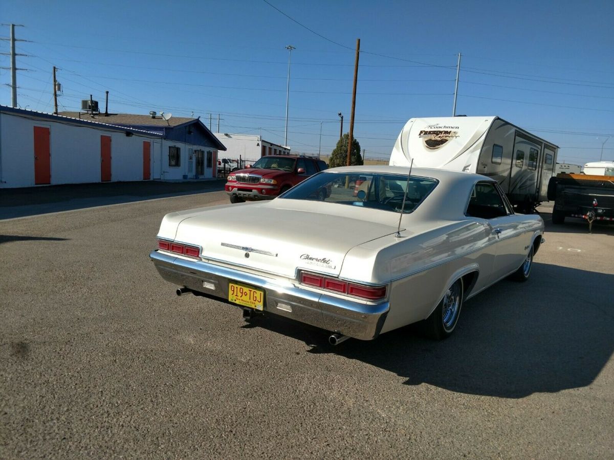 1966 Chevrolet Impala Coupe