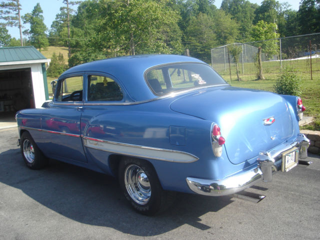 1953 Blue Chevrolet Bel Air/150/210 2 door sedan