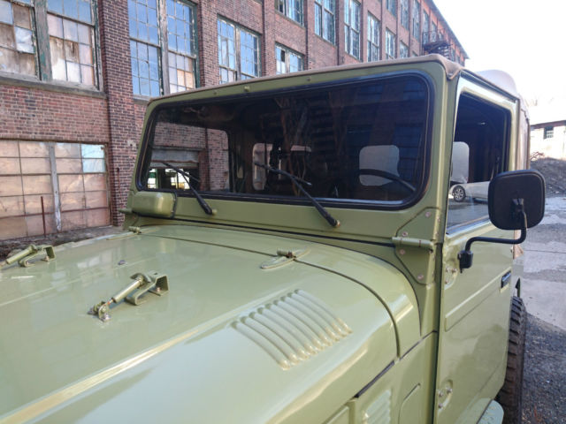 1978 Green Toyota FJ Cruiser