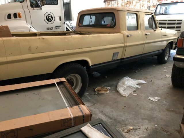 1967 Yellow Ford F-350 Crew Cab Pickup