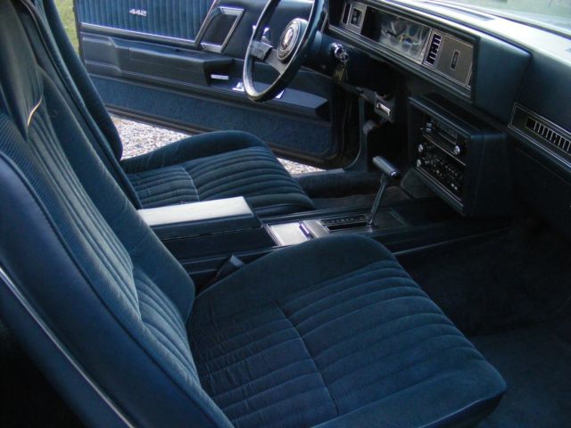 1987 Blue Oldsmobile 442 Coupe