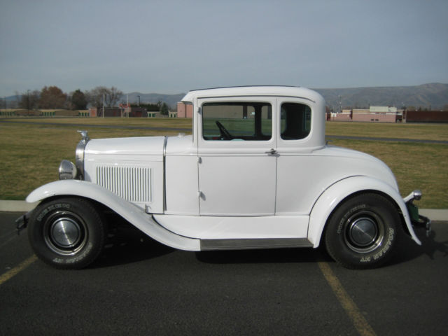 1931 White Ford Model A Coupe