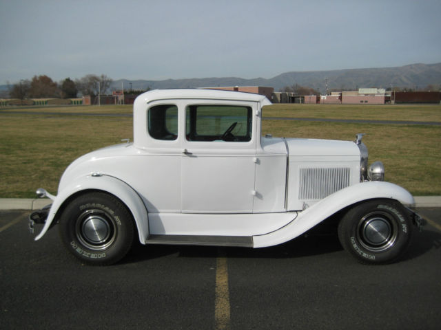 1931 White Ford Model A Coupe