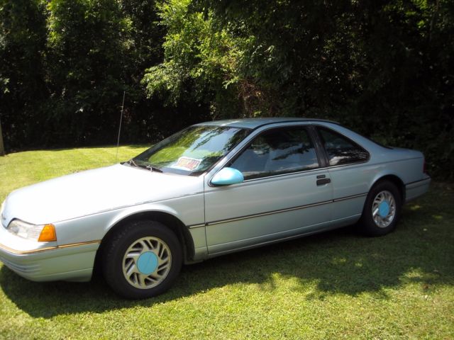 1991 Blue Ford Thunderbird Coupe