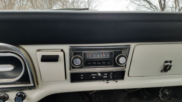 1970 White Ford F-150