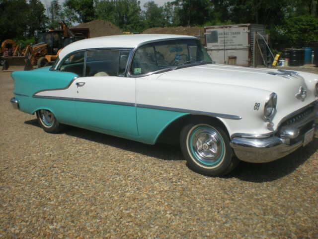 1955 turquice white Oldsmobile Eighty-Eight Coupe