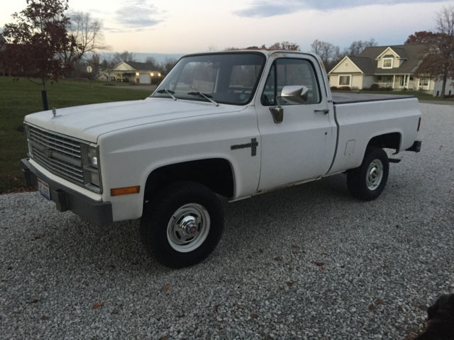 1983 White Chevrolet C/K Pickup 1500