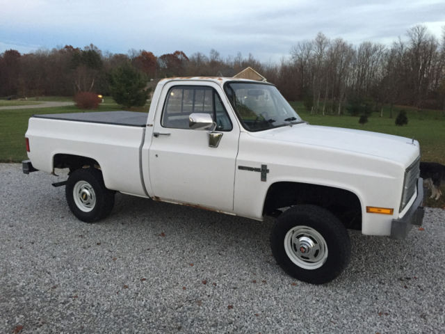 1983 White Chevrolet C/K Pickup 1500