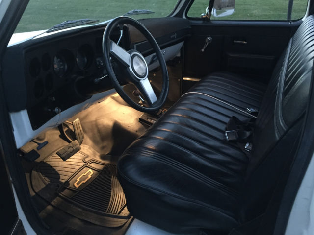 1983 White Chevrolet C/K Pickup 1500