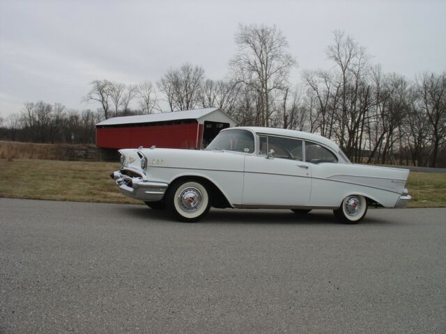 1957 White Chevrolet Bel Air/150/210 HARDTOP