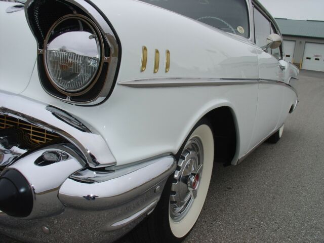 1957 White Chevrolet Bel Air/150/210 HARDTOP