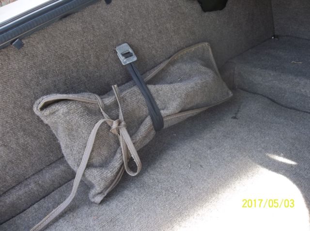 1986 Antelope Jaguar XJ6 Sedan