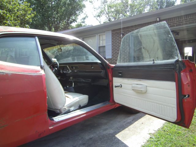 1973 Red Dodge Dart