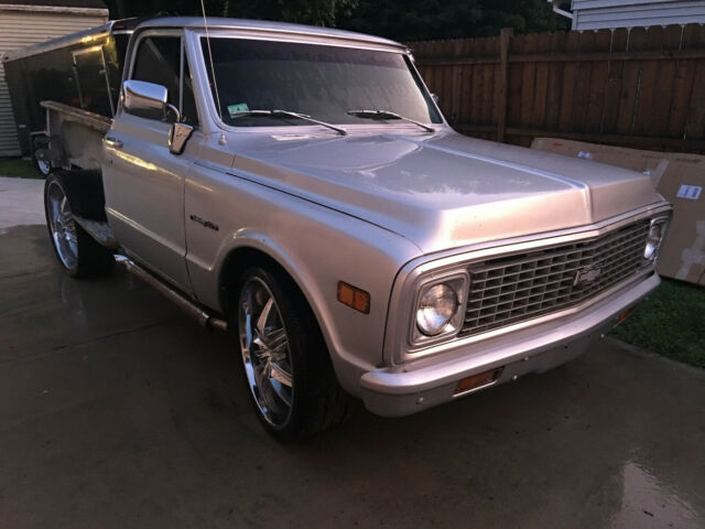 1971 Gray Chevrolet C-10 Cab & Chassis