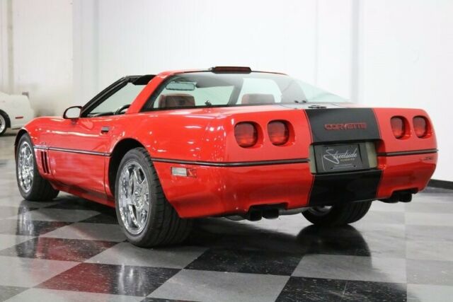 1990 Red Chevrolet Corvette Coupe