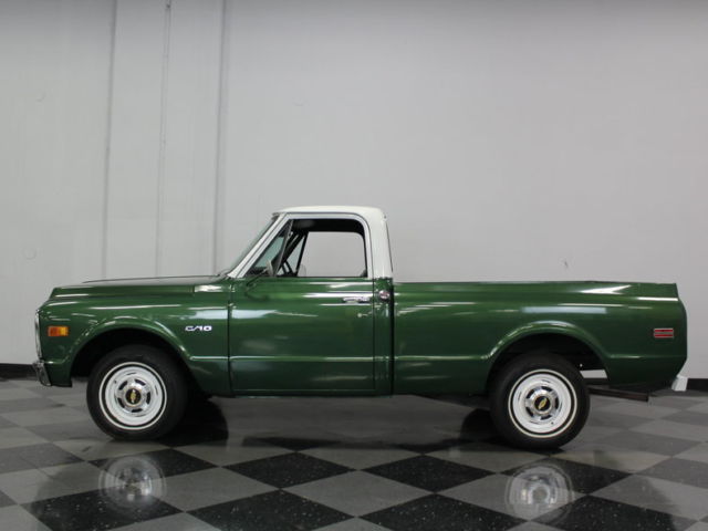 1970 Green Chevrolet C-10 Pickup (Truck)