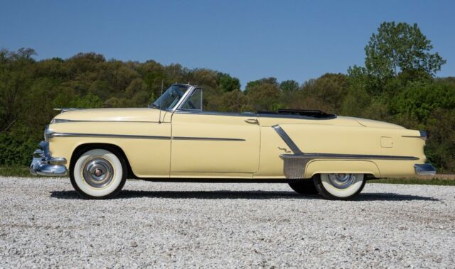 1952 CREAM Oldsmobile Ninety-Eight Convertible