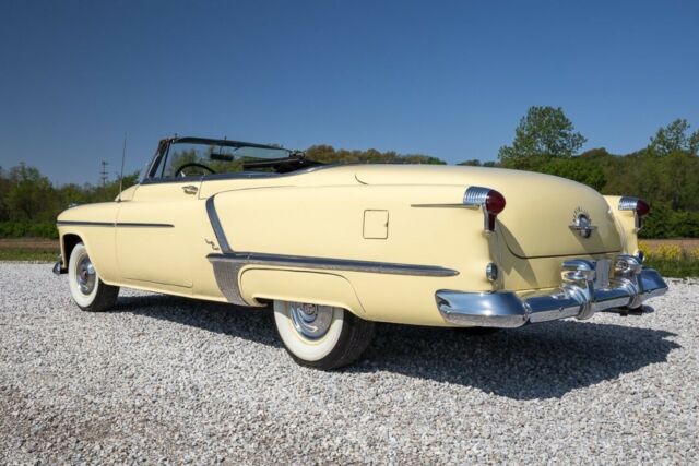 1952 CREAM Oldsmobile Ninety-Eight Convertible