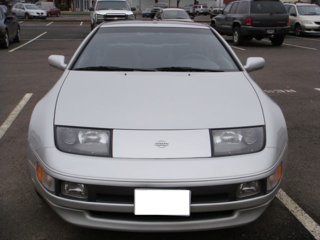 1992 Gray Nissan 300ZX Coupe