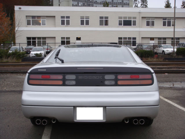 1992 Gray Nissan 300ZX Coupe