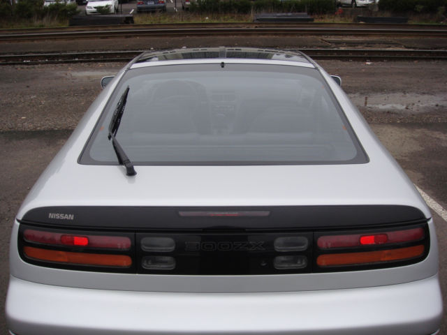 1992 Gray Nissan 300ZX Coupe